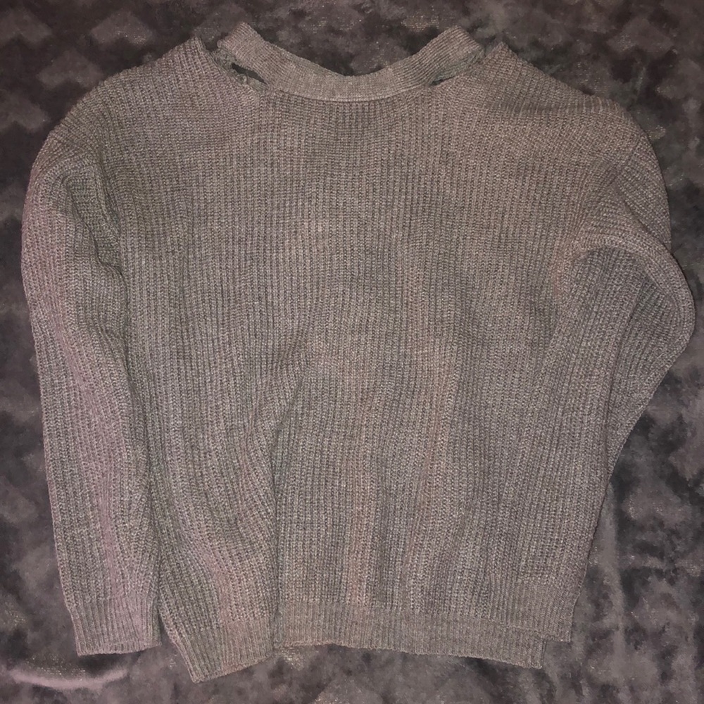 Medium comfy and cute Sweater